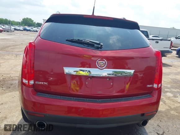 ✅ 2012 Cadillac SRX Premium Collection • VIN: 3GYFNCE38CS591279 • Lot: 42301054. Wystawiony na IAAI z przebiegiem 118 493 mil. Bezpłatny archiwum sprzedaży aukcyjnych z USA i szczegółowy raport historii pojazdu na DreamBid. Zdjęcie 16.