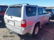 ✅ 2000 Toyota 4Runner Limited • VIN: JT3HN87R5Y9043705 • Lot: 41814717. Listed on IAAI with 266,623 mi. Free auction sales archive from the USA and detailed vehicle history report at DreamBid. Image 4.