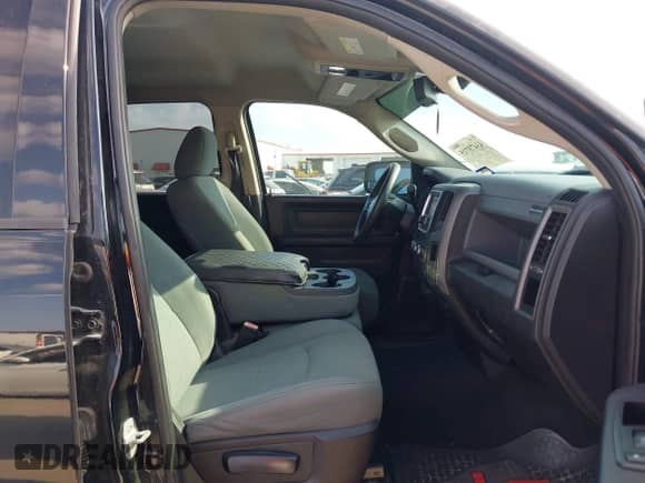 2014 Ram 1500 Express с VIN 1C6RR6FT2ES366658, выставлен на аукционе IAAI как лот 43473715 с пробегом 241 770 миль миль и . История ставок и продаж доступна на DreamBid. Изображение 5.