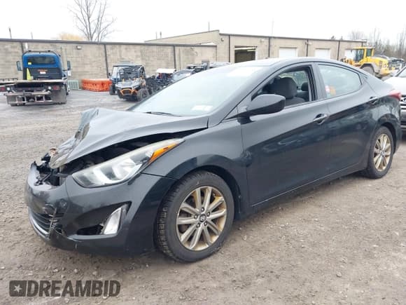 ✅ 2016 Hyundai Elantra SE • VIN: 5NPDH4AE2GH757930 • Lot: 43762135. Wystawiony na IAAI z przebiegiem 121 803 mil. Bezpłatny archiwum sprzedaży aukcyjnych z USA i szczegółowy raport historii pojazdu na DreamBid. Zdjęcie 18.