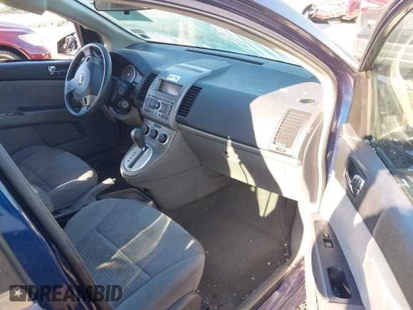 ✅ 2008 Nissan Sentra 2.0 • VIN: 3N1AB61EX8L736215 • Лот: 43052247. Опубликован ранее на IAAI с пробегом 139 535 миль. Бесплатный доступ к архиву аукционных продаж из США и подробный отчёт об истории автомобиля на DreamBid. Изображение 5.