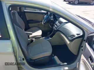 2017 Hyundai Accent SE with VIN KMHCT4AE4HU222899, listed as a IAAI auction lot 43458570 with 145,877 mi miles and . Bid and sale history available at DreamBid. Image 5.