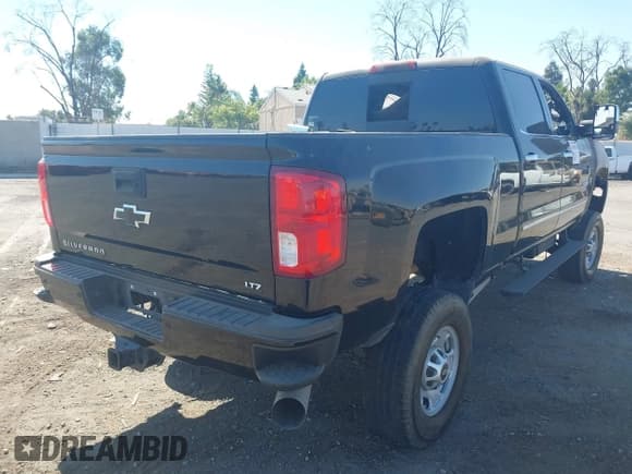 ✅ 2016 Chevrolet Silverado 2500HD LTZ • VIN: 1GC1KWE87GF227676 • Lot: 42489389. Listed on IAAI with Not provided. Free auction sales archive from the USA and detailed vehicle history report at DreamBid. Image 4.