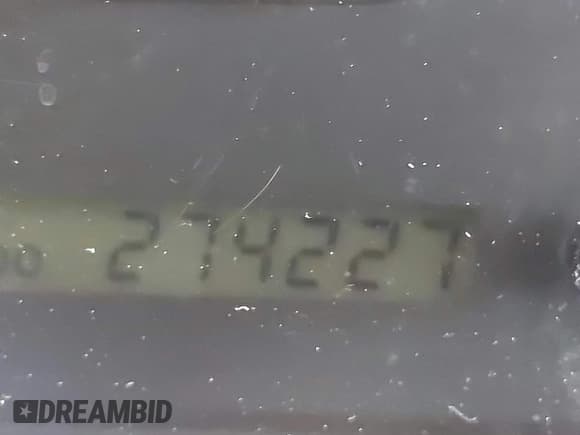 ✅ 2001 Lexus LX 470 • VIN: JTJHT00W613510736 • Лот: 42005639. Опубликован ранее на IAAI с пробегом 274 227 миль. Бесплатный доступ к архиву аукционных продаж из США и подробный отчёт об истории автомобиля на DreamBid. Изображение 15.