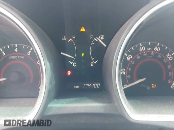 ✅ 2011 Toyota Highlander Limited • VIN: 5TDYK3EH9BS034337 • Lot: 42076598. Listed on IAAI with 174,100 mi. Free auction sales archive from the USA and detailed vehicle history report at DreamBid. Image 7.