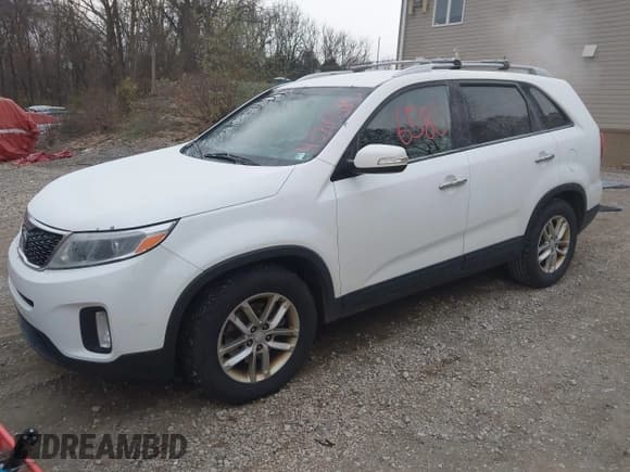 ✅ 2014 Kia Sorento LX • VIN: 5XYKT3A61EG441528 • Lot: 43716580. Wystawiony na IAAI z przebiegiem 172 533 mil. Bezpłatny archiwum sprzedaży aukcyjnych z USA i szczegółowy raport historii pojazdu na DreamBid. Zdjęcie 2.