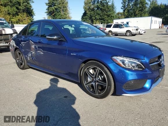 ✅ 2018 Mercedes-Benz C 43 AMG • VIN: 55SWF6EB9JU252062 • Lot: 81250995. Wystawiony na Copart z przebiegiem 42 060 mil. Bezpłatny archiwum sprzedaży aukcyjnych z USA i szczegółowy raport historii pojazdu na DreamBid. Zdjęcie 4.