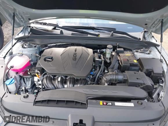 ✅ 2025 Kia K5 GT-Line • VIN: KNAG64J72S5366545 • Lot: 42727497. Listed on IAAI with 1,559 mi. Free auction sales archive from the USA and detailed vehicle history report at DreamBid. Image 10.