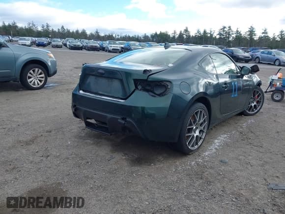 ✅ 2017 Subaru BRZ Limited • VIN: JF1ZCAC1XH9605715 • Lot: 43685096. Listed on IAAI with 61,322 mi. Free auction sales archive from the USA and detailed vehicle history report at DreamBid. Image 4.