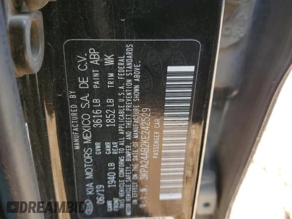 ✅ 2019 Kia Rio LX • VIN: 3KPA24AB2KE242529 • Lot: 67991005. Wystawiony na Copart z przebiegiem 126 654 mil. Bezpłatny archiwum sprzedaży aukcyjnych z USA i szczegółowy raport historii pojazdu na DreamBid. Zdjęcie 12.