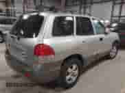 2005 Hyundai Santa Fe GLS z VIN KM8SC73D35U872868, wystawiony jako IAAI lot #41743487 z przebiegiem 215 408 mil mil oraz . Historia ofert i sprzedaży dostępna na DreamBid. Obrazek 4.