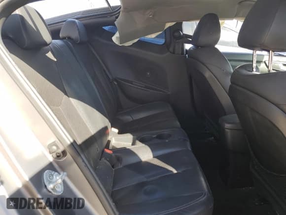 ✅ 2015 Hyundai Veloster Turbo • VIN: KMHTC6AE7FU216359 • Lot: 80218904. Wystawiony na Copart z przebiegiem 107 126 mil. Bezpłatny archiwum sprzedaży aukcyjnych z USA i szczegółowy raport historii pojazdu na DreamBid. Zdjęcie 10.