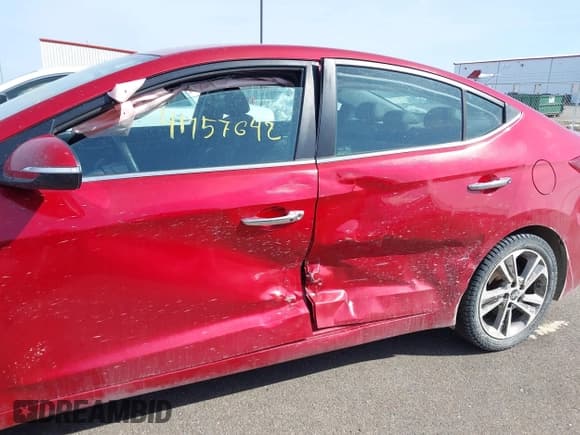 ✅ 2017 Hyundai Elantra Value Edition • VIN: 5NPD84LF7HH032556 • Lot: 41757642. Listed on IAAI with 119,193 mi. Free auction sales archive from the USA and detailed vehicle history report at DreamBid. Image 6.