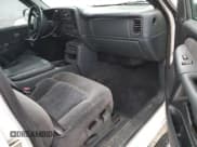 ✅ 2001 Chevrolet Silverado 2500HD LS • VIN: 1GCHK23U81F213333 • Lot: 43536335. Wystawiony na Copart z przebiegiem 245 017 mil. Bezpłatny archiwum sprzedaży aukcyjnych z USA i szczegółowy raport historii pojazdu na DreamBid. Zdjęcie 8.