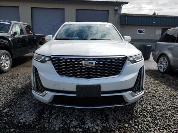 ✅ 2021 Cadillac XT6 Luxury • VIN: 1GYKPBR42MZ145381 • Lot: 54053414. Listed on Copart with 45,085 mi. Free auction sales archive from the USA and detailed vehicle history report at DreamBid. Image 5.