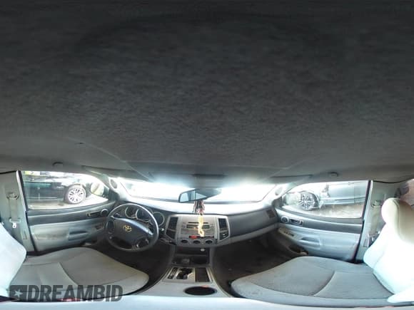 ✅ 2011 Toyota Tacoma • VIN: 5TFTX4CN8BX008381 • Lot: 42526829. Listed on IAAI with 176,748 mi. Free auction sales archive from the USA and detailed vehicle history report at DreamBid. Image 18.