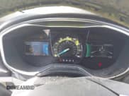 ✅ 2017 Ford Fusion SE • VIN: 3FA6P0HDXHR214234 • Lot: 43337051. Wystawiony na IAAI z przebiegiem 57 541 mil. Bezpłatny archiwum sprzedaży aukcyjnych z USA i szczegółowy raport historii pojazdu na DreamBid. Zdjęcie 7.