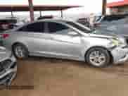 2013 Hyundai Sonata GLS с VIN 5NPEB4AC9DH731647, выставлен на аукционе IAAI как лот 43401285 с пробегом 119 476 миль миль и . История ставок и продаж доступна на DreamBid. Изображение 14.