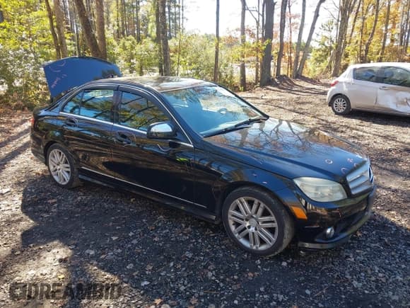 ✅ 2008 Mercedes-Benz C 300 Sport • VIN: WDDGF81X68F125266 • Lot: 43546270. Listed on IAAI with 117,931 mi. Free auction sales archive from the USA and detailed vehicle history report at DreamBid. Image 1.