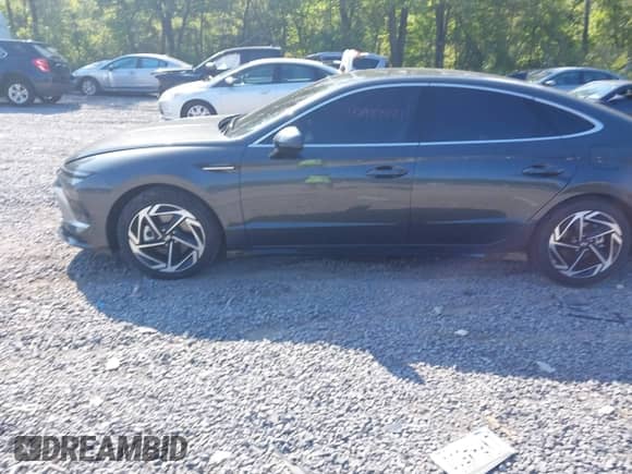 2025 Hyundai Sonata SEL Convenience with VIN KMHL14JA4SA453281, listed as a IAAI auction lot 42987444 with 3,280 mi miles and . Bid and sale history available at DreamBid. Image 14.