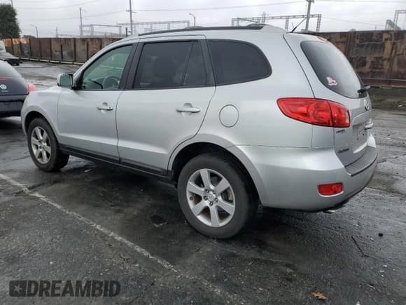 ✅ 2007 Hyundai Santa Fe SE • VIN: 5NMSH13E37H028092 • Lot: 86926674. Listed on Copart with 165,090 mi. Free auction sales archive from the USA and detailed vehicle history report at DreamBid. Image 2.