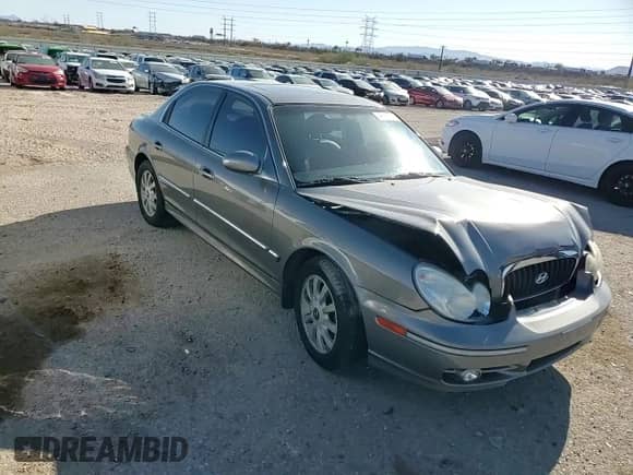 2004 Hyundai Sonata GLS z VIN KMHWF35H94A085053, wystawiony jako Copart lot #49443565 z przebiegiem 79 190 mil mil oraz Szkoda całkowita • Salvage title. Historia ofert i sprzedaży dostępna na DreamBid. Obrazek 10.