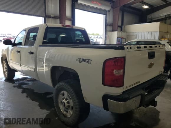 ✅ 2013 Chevrolet Silverado 2500HD LT • VIN: 1GC1KXCG8DF200238 • Lot: 84865865. Listed on Copart with 185,128 mi. Free auction sales archive from the USA and detailed vehicle history report at DreamBid. Image 2.