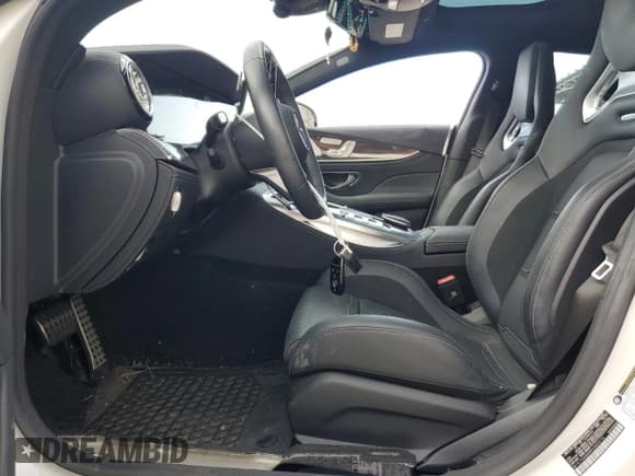 ✅ 2024 Mercedes-Benz AMG GT 53 • VIN: W1K7X6BB8RV000216 • Lot: 78584814. Wystawiony na Copart z przebiegiem 7 421 mil. Bezpłatny archiwum sprzedaży aukcyjnych z USA i szczegółowy raport historii pojazdu na DreamBid. Zdjęcie 7.