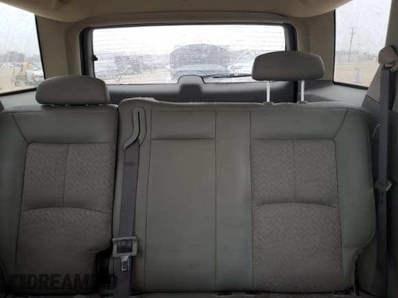 ✅ 2006 Saturn VUE • VIN: 5GZCZ53426S886249 • Lot: 42619475. Wystawiony na Copart z przebiegiem 250 707 mil. Bezpłatny archiwum sprzedaży aukcyjnych z USA i szczegółowy raport historii pojazdu na DreamBid. Zdjęcie 10.