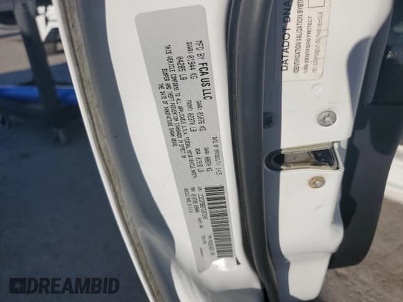 ✅ 2015 Dodge Dart SXT • VIN: 1C3CDFBB2FD267245 • Lot: 86083405. Wystawiony na Copart z przebiegiem 150 780 mil. Bezpłatny archiwum sprzedaży aukcyjnych z USA i szczegółowy raport historii pojazdu na DreamBid. Zdjęcie 13.