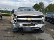✅ 2013 Chevrolet Silverado 3500HD LT • VIN: 1GC4K0C85DF228446 • Лот: 70173375. Опубликован ранее на Copart с пробегом 188 803 миль. Бесплатный доступ к архиву аукционных продаж из США и подробный отчёт об истории автомобиля на DreamBid. Изображение 5.