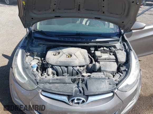✅ 2014 Hyundai Elantra SE • VIN: 5NPDH4AE6EH474427 • Lot: 43193472. Listed on IAAI with 131,762 mi. Free auction sales archive from the USA and detailed vehicle history report at DreamBid. Image 10.