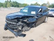 ✅ 2025 Jeep Grand Cherokee Altitude • VIN: 1C4RJHAG1SC271987 • Lot: 42844153. Listed on IAAI with 5,664 mi. Free auction sales archive from the USA and detailed vehicle history report at DreamBid. Image 17.