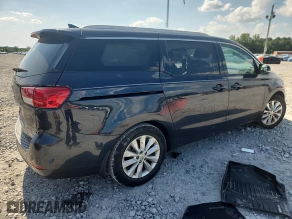 ✅ 2016 Kia Sedona EX • VIN: KNDMC5C18G6137270 • Lot: 65740325. Wystawiony na Copart z przebiegiem 99 190 mil. Bezpłatny archiwum sprzedaży aukcyjnych z USA i szczegółowy raport historii pojazdu na DreamBid. Zdjęcie 3.