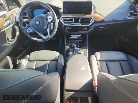 ✅ 2022 BMW X3 sDrive30i • VIN: 5UX43DP07N9K46390 • Lot: 92052095. Wystawiony na Copart z przebiegiem Nie podano. Bezpłatny archiwum sprzedaży aukcyjnych z USA i szczegółowy raport historii pojazdu na DreamBid. Zdjęcie 8.