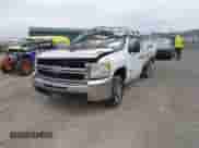 2009 Chevrolet Silverado 2500HD Work Truck z VIN 1GCHK44K69E163090, wystawiony jako IAAI lot #43523477 z przebiegiem 69 802 mil mil oraz . Historia ofert i sprzedaży dostępna na DreamBid. Obrazek 16.