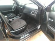 ✅ 2013 Dodge Avenger SE V6 • VIN: 1C3CDZAG4DN504856 • Lot: 41258564. Wystawiony na IAAI z przebiegiem 183 403 mil. Bezpłatny archiwum sprzedaży aukcyjnych z USA i szczegółowy raport historii pojazdu na DreamBid. Zdjęcie 5.