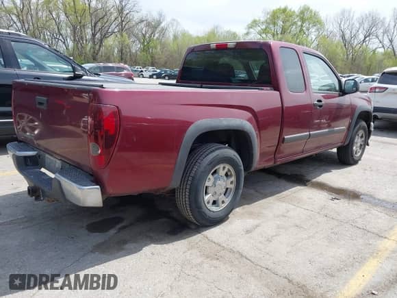2008 Chevrolet Colorado 1LT z VIN 1GCCS39EX88205457, wystawiony jako IAAI lot #41987045 z przebiegiem 276 287 mil mil oraz . Historia ofert i sprzedaży dostępna na DreamBid. Obrazek 4.