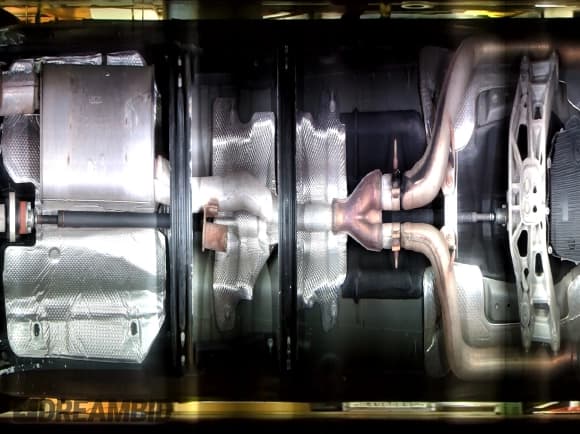 ✅ 2022 Dodge Charger SXT • VIN: 2C3CDXBG2NH239027 • Lot: 92066635. Wystawiony na Copart z przebiegiem 105 534 mil. Bezpłatny archiwum sprzedaży aukcyjnych z USA i szczegółowy raport historii pojazdu na DreamBid. Zdjęcie 13.