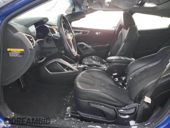 ✅ 2012 Hyundai Veloster w/Gray Int • VIN: KMHTC6AD8CU062585 • Lot: 88323585. Listed on Copart with Not provided. Free auction sales archive from the USA and detailed vehicle history report at DreamBid. Image 7.