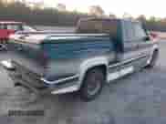 ✅ 1995 GMC Sierra 1500 • VIN: 2GTEC19K3S1521292 • Лот: 43240150. Размещён на IAAI с пробегом 251 392 миль миль. Получите бесплатный доступ к архиву аукционных продаж из США и посмотрите подробный отчёт об истории автомобиля на DreamBid. Изображение 4.