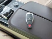 ✅ 2018 Mercedes-Benz GLE 350 • VIN: 4JGDA5JB8JB006626 • Lot: 43630924. Wystawiony na IAAI z przebiegiem 106 058 mil. Bezpłatny archiwum sprzedaży aukcyjnych z USA i szczegółowy raport historii pojazdu na DreamBid. Zdjęcie 11.