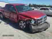 ✅ 2006 Dodge Dakota ST • VIN: 1D7HE28N46S645186 • Lot: 81959105. Wystawiony na Copart z przebiegiem 189 640 mil. Bezpłatny archiwum sprzedaży aukcyjnych z USA i szczegółowy raport historii pojazdu na DreamBid. Zdjęcie 13.