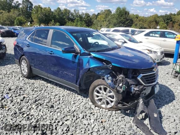2021 Chevrolet Equinox LT with VIN 2GNAXUEV1M6108868, listed as a Copart auction lot 81559575 with 111,576 mi miles and Salvage title. Bid and sale history available at DreamBid. Image 4.