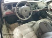 ✅ 2001 Mercury Grand Marquis LS • VIN: 2MEFM75W81X603977 • Лот: 64108865. Опубликован ранее на Copart с пробегом 187 153 миль. Бесплатный доступ к архиву аукционных продаж из США и подробный отчёт об истории автомобиля на DreamBid. Изображение 8.