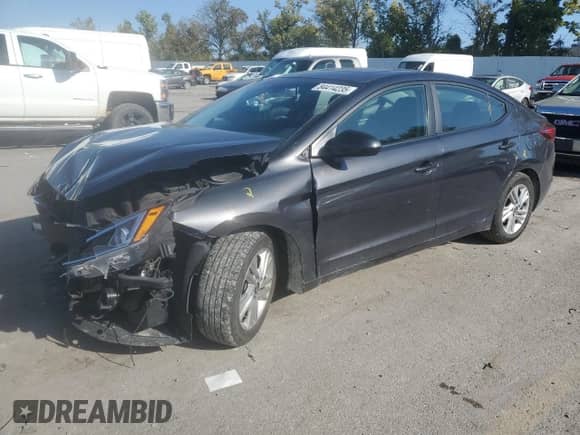 ✅ 2020 Hyundai Elantra Value Edition • VIN: 5NPD84LF4LH631469 • Lot: 84414235. Wystawiony na Copart z przebiegiem 66 111 mil mil. Skorzystaj z bezpłatnego archiwum sprzedaży aukcyjnych z USA i zobacz szczegółowy raport historii pojazdu na DreamBid. Zdjęcie 1.