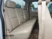 ✅ 2013 Chevrolet Silverado 2500HD LTZ • VIN: 1GC2KYC83DZ288696 • Lot: 72953984. Wystawiony na Copart z przebiegiem 199 870 mil. Bezpłatny archiwum sprzedaży aukcyjnych z USA i szczegółowy raport historii pojazdu na DreamBid. Zdjęcie 10.