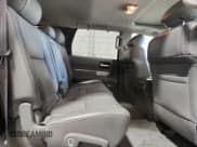 ✅ 2008 Toyota Sequoia Limited • VIN: 5TDBY68A18S013205 • Лот: 90739965. Опубликован ранее на Copart с пробегом 264 627 миль. Бесплатный доступ к архиву аукционных продаж из США и подробный отчёт об истории автомобиля на DreamBid. Изображение 11.