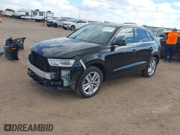 ✅ 2016 Audi Q3 Premium Plus • VIN: WA1BFCFS1GR010795 • Лот: 43357405. Опубликован ранее на IAAI с пробегом 77 928 миль. Бесплатный доступ к архиву аукционных продаж из США и подробный отчёт об истории автомобиля на DreamBid. Изображение 2.