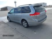 ✅ 2014 Toyota Sienna LE • VIN: 5TDKK3DC0ES509583 • Lot: 43424567. Listed on IAAI with 217,639 mi. Free auction sales archive from the USA and detailed vehicle history report at DreamBid. Image 3.